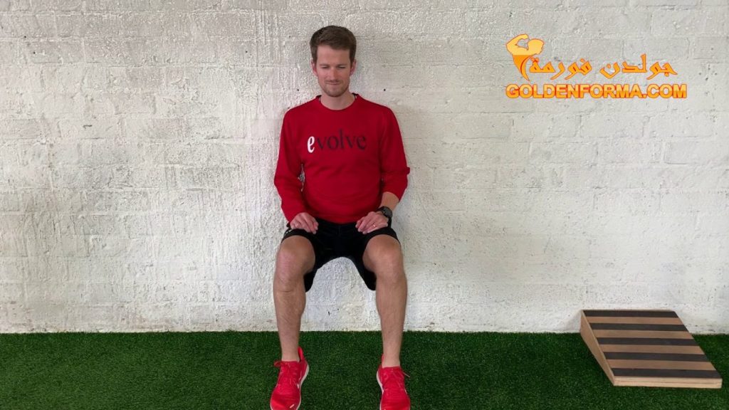 تمرين الجلوس على الحائط Wall Sit and Calf Raiseتمارين بيلاتس الحائط